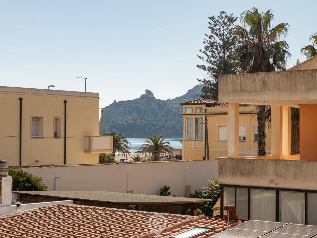 Poetto Sea Breeze - Blue Apartment Cagliari Exterior photo