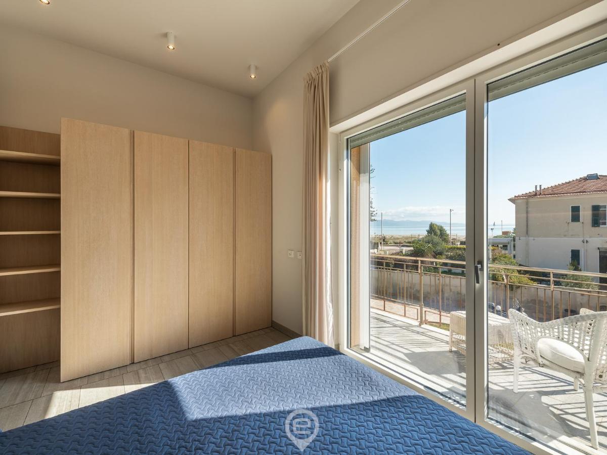 Poetto Sea Breeze - Blue Apartment Cagliari Exterior photo
